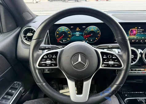 2020 Mercedes-Benz Glb 250 4Matic z USA, uszkodzony, nr VIN W1N4M4HB3LW056253